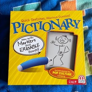 Pictionary Board Game NEW